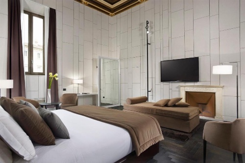 Piazza Del Gesu' Luxury Suites image 8